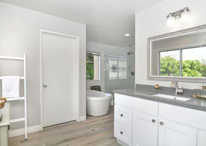 Choosing the Right Toilet For Your Bathroom Remodel