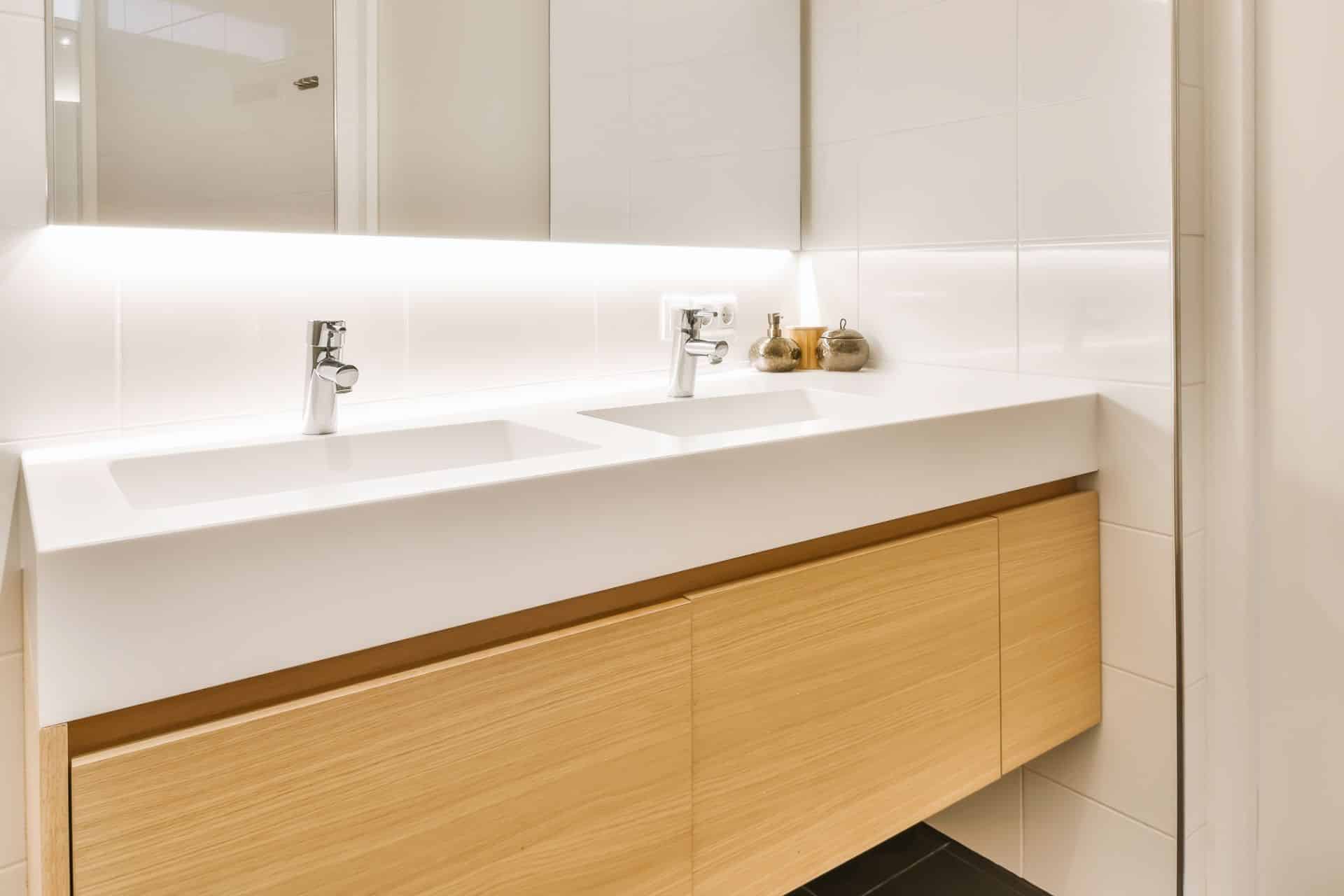 Ideal Types of Wood for Bathroom Vanities and Cabinets