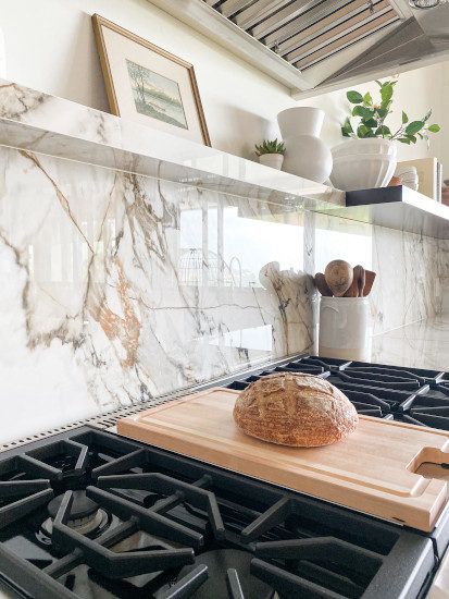 Slab backsplash