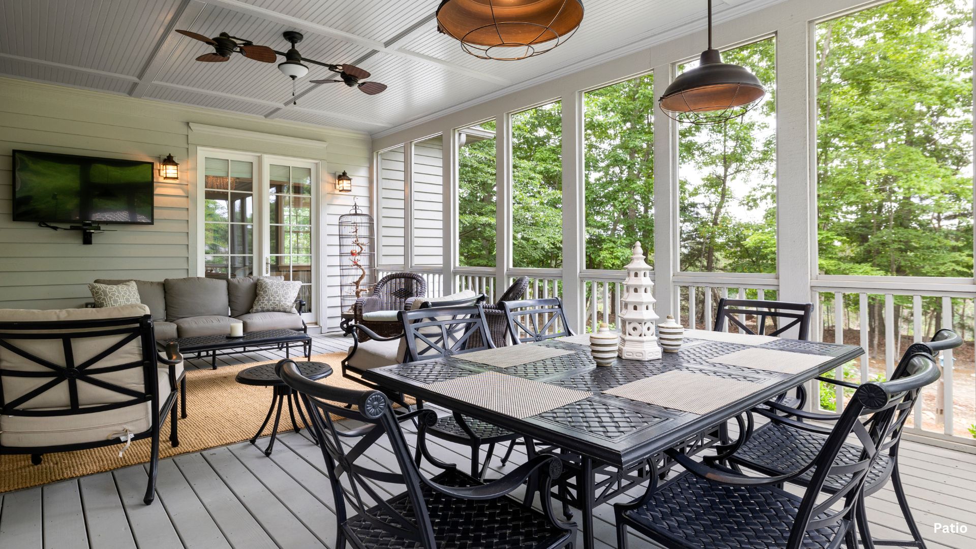 patio pros and cons